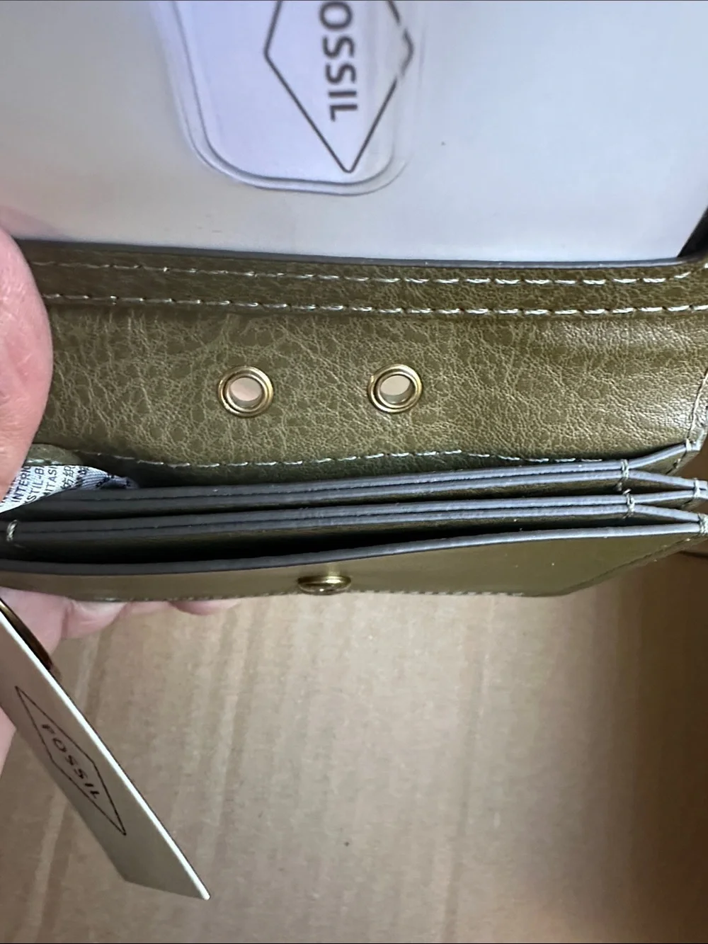 Fossil stylish olive